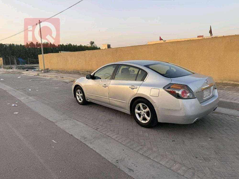 نیسان ئەلتیما